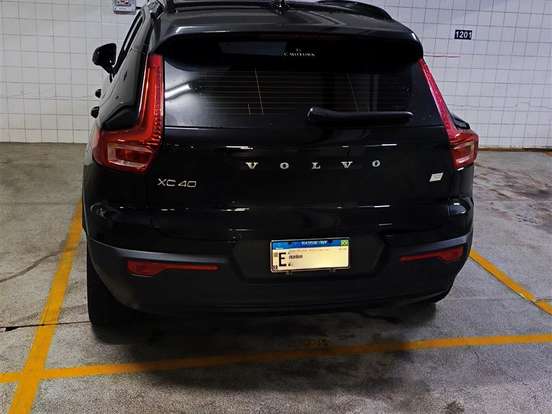 VOLVO-XC40-P8 RECHARGE ELECTRIC BEV PURE AWD VOLVO-XC40-2022