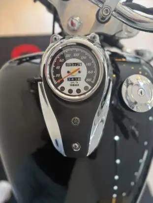 YAMAHA-DRAG STAR 650-2005