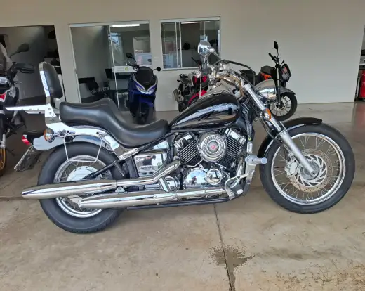 YAMAHA-DRAG STAR 650-2005
