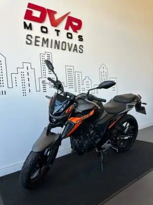 YAMAHA-FZ25 FAZER CONNECTED ABS-2025