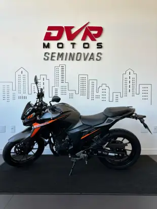 YAMAHA-FZ25 FAZER CONNECTED ABS-2025
