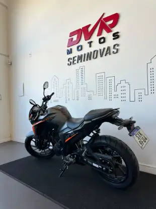 YAMAHA-FZ25 FAZER CONNECTED ABS-2025