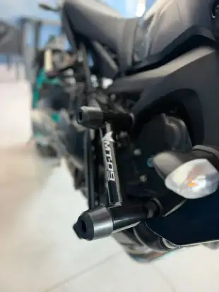 YAMAHA-MT-09 YAMAHA-MT-09-2024