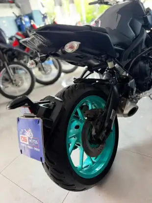 YAMAHA-MT-09-2024