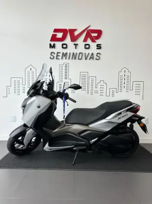 YAMAHA-XMAX 250 CONNECTED ABS-2025