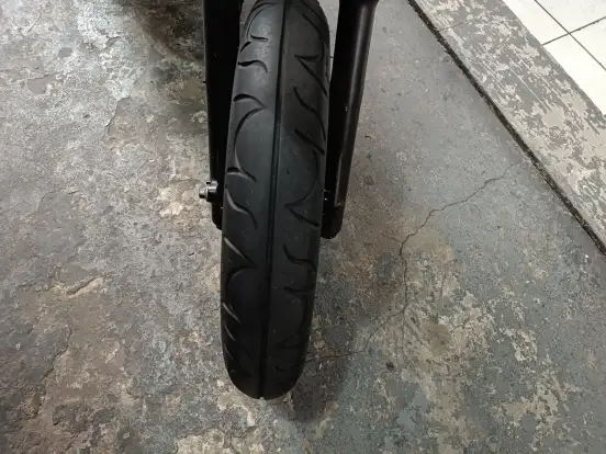 YAMAHA-XT 600 E YAMAHA-XT 600 E-2000