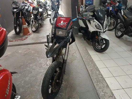 YAMAHA-XT 600 E YAMAHA-XT 600 E-2000