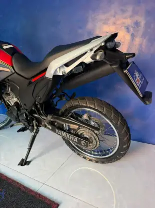YAMAHA-XTZ 250 LANDER CONNECTED-2025