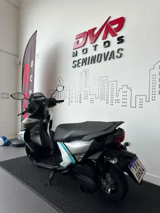 YAMAHA ZR HYBRID CONNECTED 