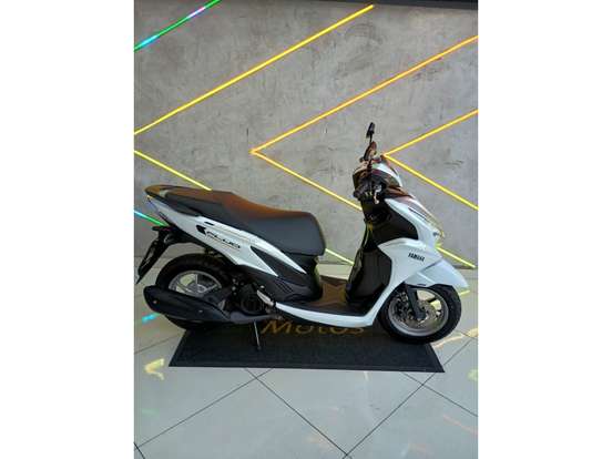 YAMAHA-FLUO 125 HYBRID CONNECTED ABS-2025