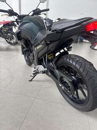 YAMAHA-FZ25 FAZER ABS-2024