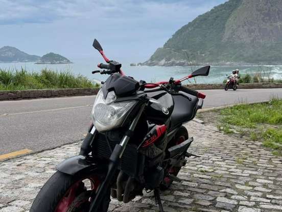 YAMAHA-XJ6 N YAMAHA-XJ6 N-2011