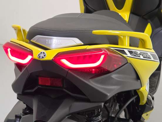 YAMAHA-XMAX ABS-2024