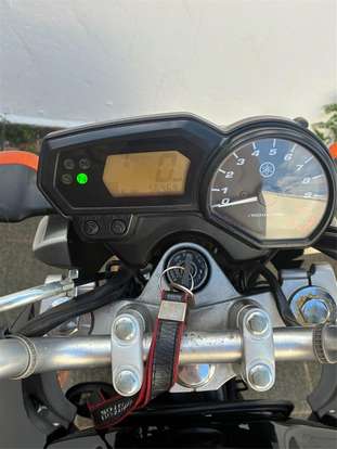 YAMAHA-YS 250 FAZER-2012