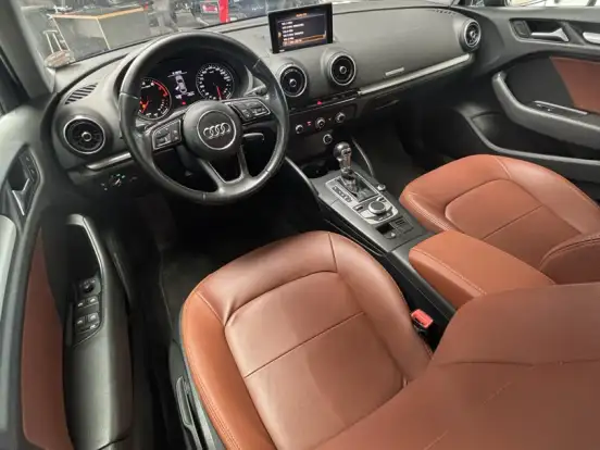 AUDI-A3-1.4 TFSI SPORTBACK AMBIENTE 16V GASOLINA 4P S-TRONIC AUDI-A3-2017