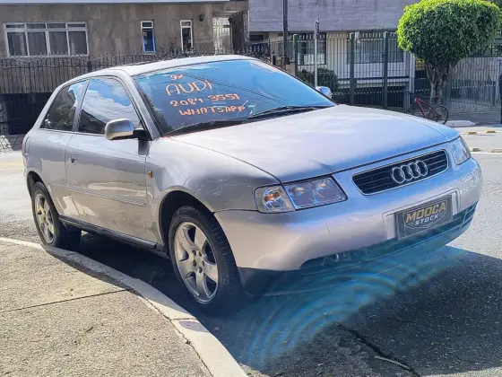 AUDI A3 1.8 20V GASOLINA 2P MANUAL