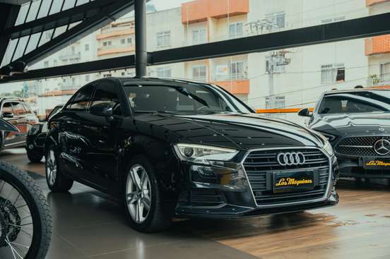 AUDI-A3-2020
