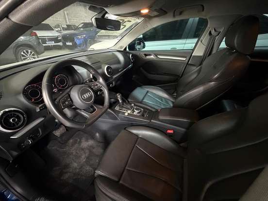 AUDI-A3-2020