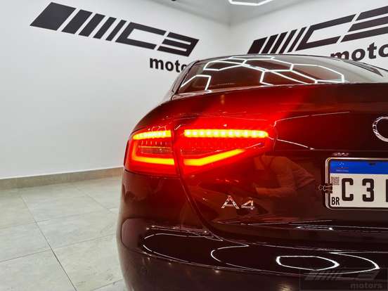 AUDI-A4-2015