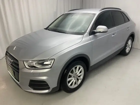 AUDI Q3 1.4 TFSI AMBIENTE GASOLINA 4P S TRONIC