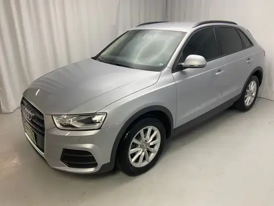 AUDI-Q3-2015