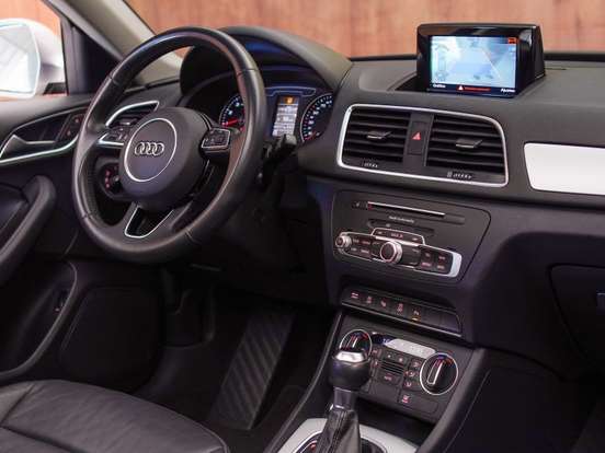 AUDI-Q3-1.4 TFSI AMBIENTE FLEX 4P S TRONIC AUDI-Q3-2018
