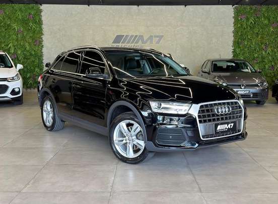 AUDI-Q3-2018