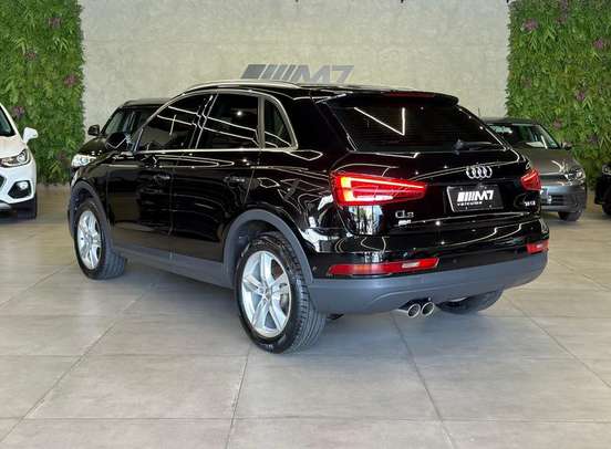 AUDI-Q3-2018