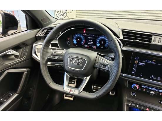 AUDI-Q3-2.0 40 TFSI GASOLINA PERFORMANCE BLACK QUATTRO TIPTRONIC AUDI-Q3-2024