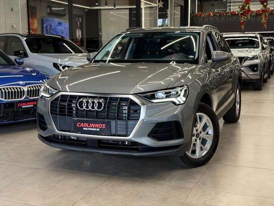AUDI-Q3-2024