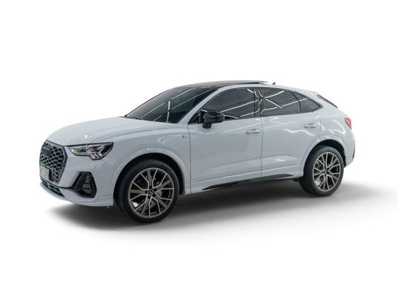 AUDI Q3 2.0 40 TFSI GASOLINA SPORTBACK PERFORMANCE BLACK QUATTRO TIPTRONIC