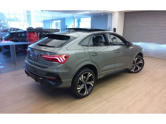 AUDI-Q3-2.0 40 TFSI GASOLINA SPORTBACK PERFORMANCE QUATTRO TIPTRONIC AUDI-Q3-2024