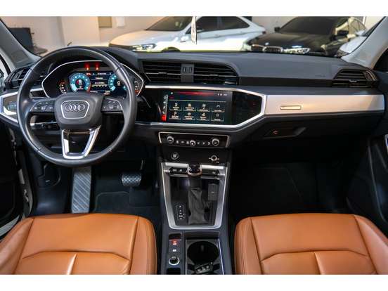 AUDI-Q3-2.0 40 TFSI GASOLINA SPORTBACK PERFORMANCE QUATTRO TIPTRONIC AUDI-Q3-2022