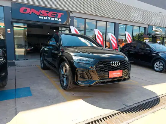AUDI-Q5-2023