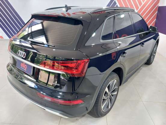 AUDI-Q5-2023
