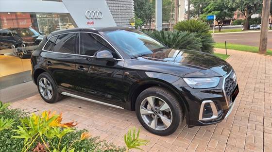 AUDI Q5 2.0 45 TFSI GASOLINA S-LINE QUATTRO S TRONIC