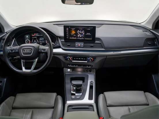 AUDI-Q5-2024