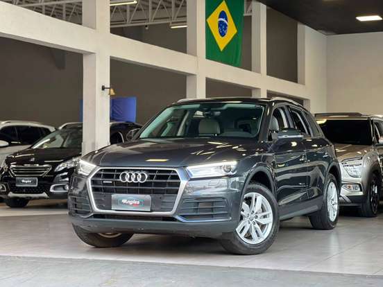 AUDI-Q5-2019