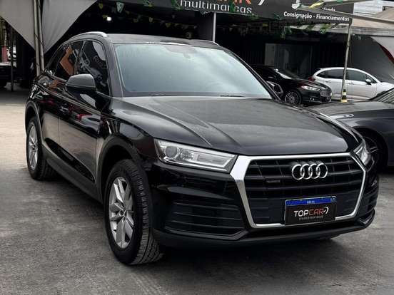 AUDI-Q5-2019