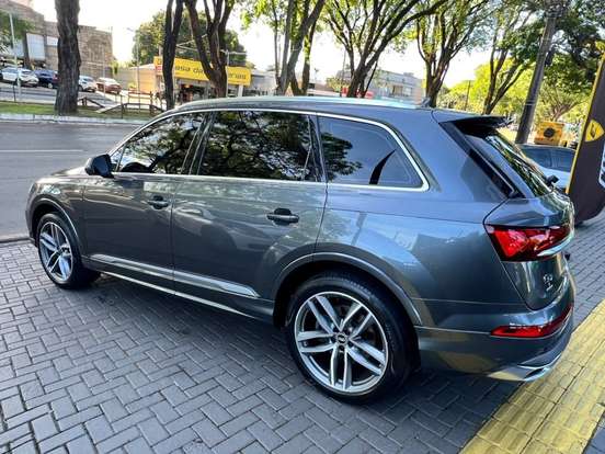 AUDI-Q7-3.0 55 TFSI GASOLINA PERFORMANCE QUATTRO TIPTRONIC AUDI-Q7-2021