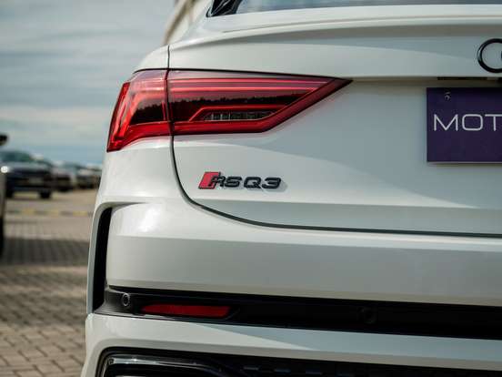 AUDI-RS Q3-2.5 TFSI SPORTBACK QUATTRO GASOLINA S-TRONIC AUDI-RS Q3-2020