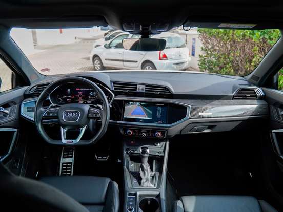AUDI-RS Q3-2020