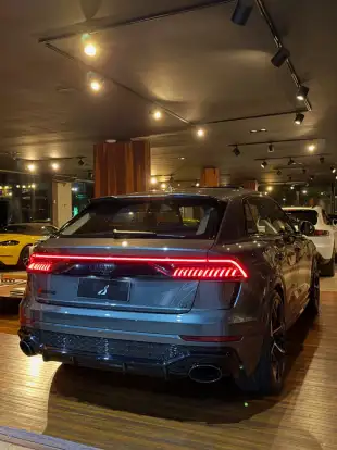 AUDI-RS Q8-4.0 V8 TWINTURBO MHEV TIPTRONIC AUDI-RS Q8-2020
