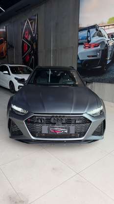 AUDI-RS6-2022