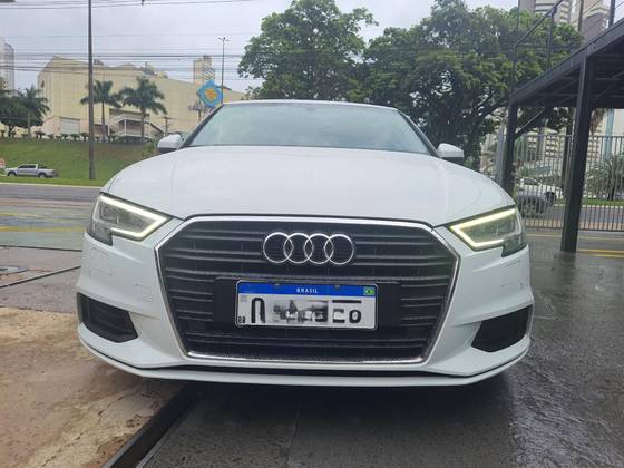 AUDI A3 1.4 TFSI FLEX SEDAN PRESTIGE PLUS 25 ANOS TIPTRONIC