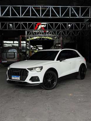AUDI-Q3-2021
