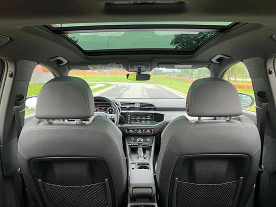 AUDI-Q3-2023