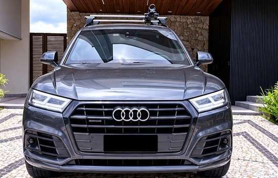 AUDI-Q5-2019
