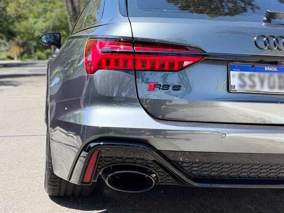 AUDI-RS6-4.0 V8 TFSI MHEV AVANT PERFORMANCE TIPTRONIC AUDI-RS6-2025