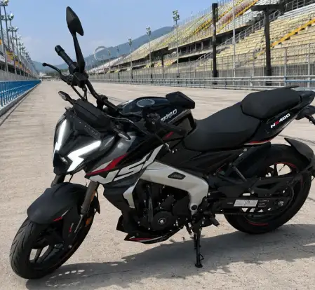 BAJAJ-DOMINAR NS400Z BAJAJ-DOMINAR NS400Z-2026
